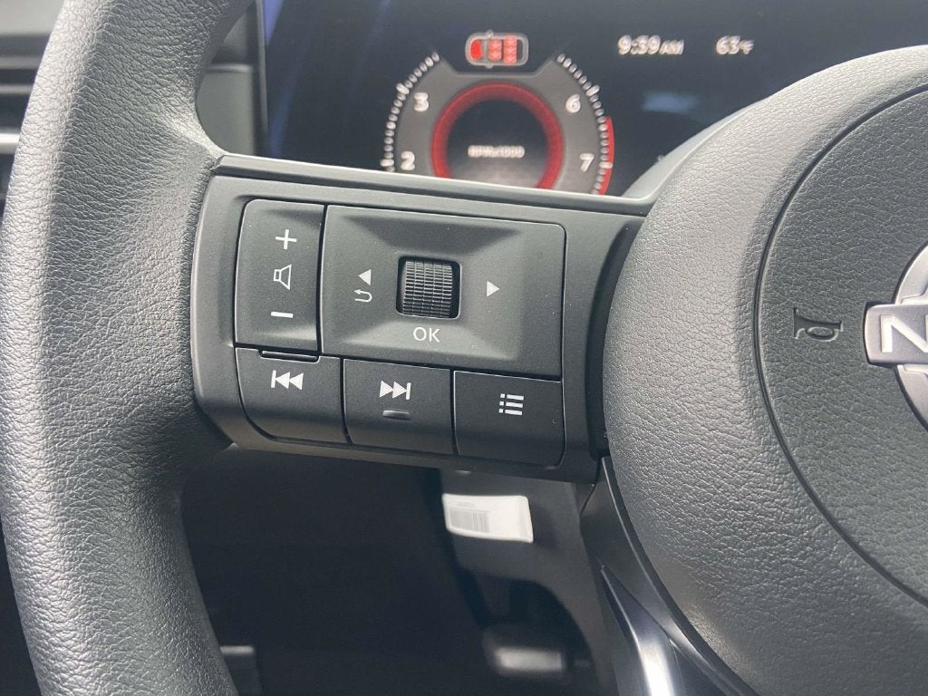 2027 Nissan Kicks S