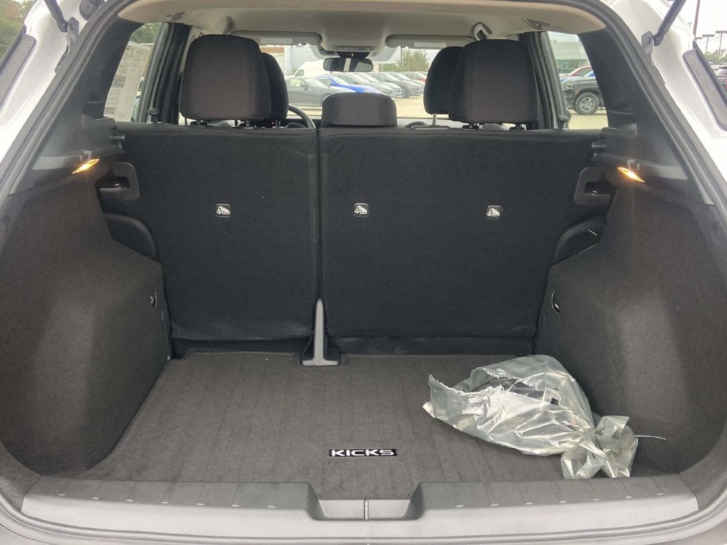 2027 Nissan Kicks S