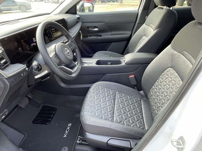 2027 Nissan Kicks SV