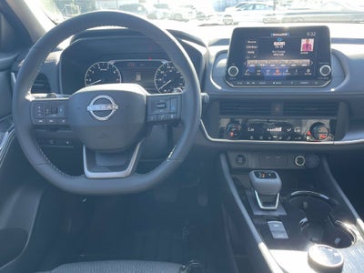 2027 Nissan Rogue SV