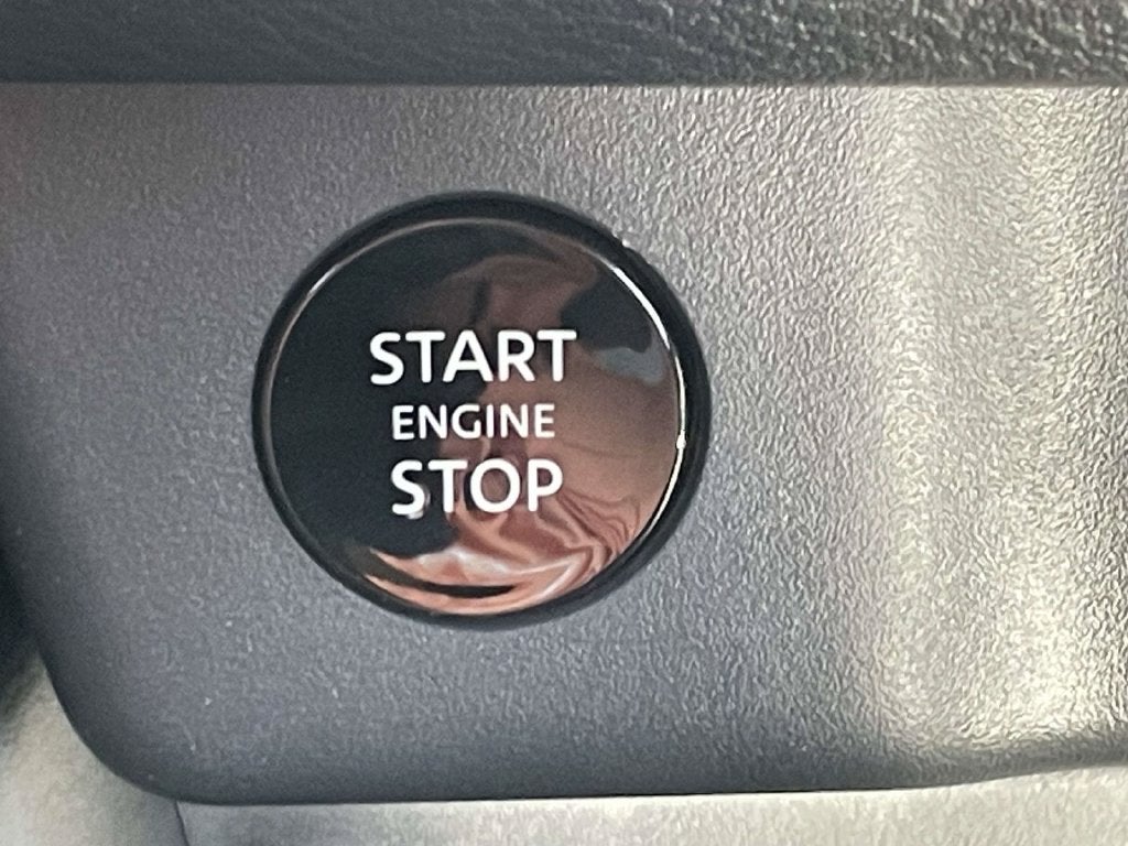 2027 Nissan Rogue SV
