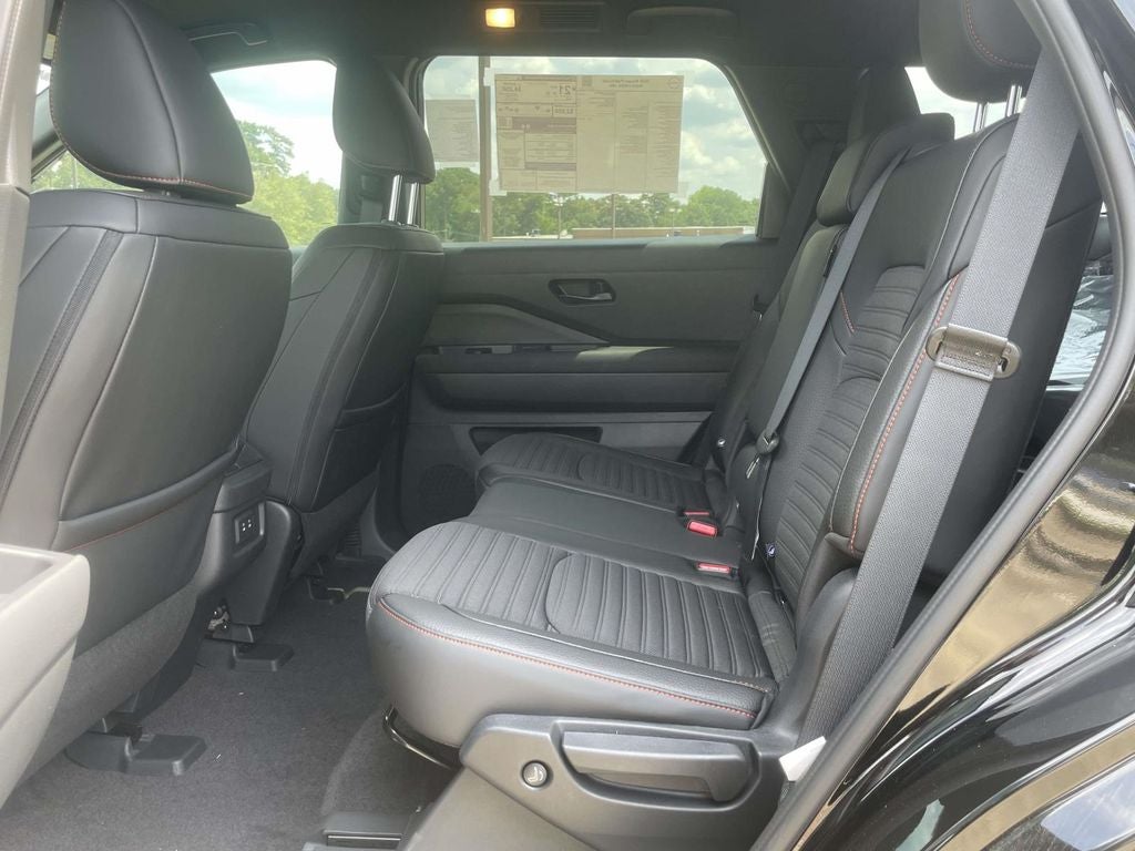 2026 Nissan Pathfinder Rock Creek®