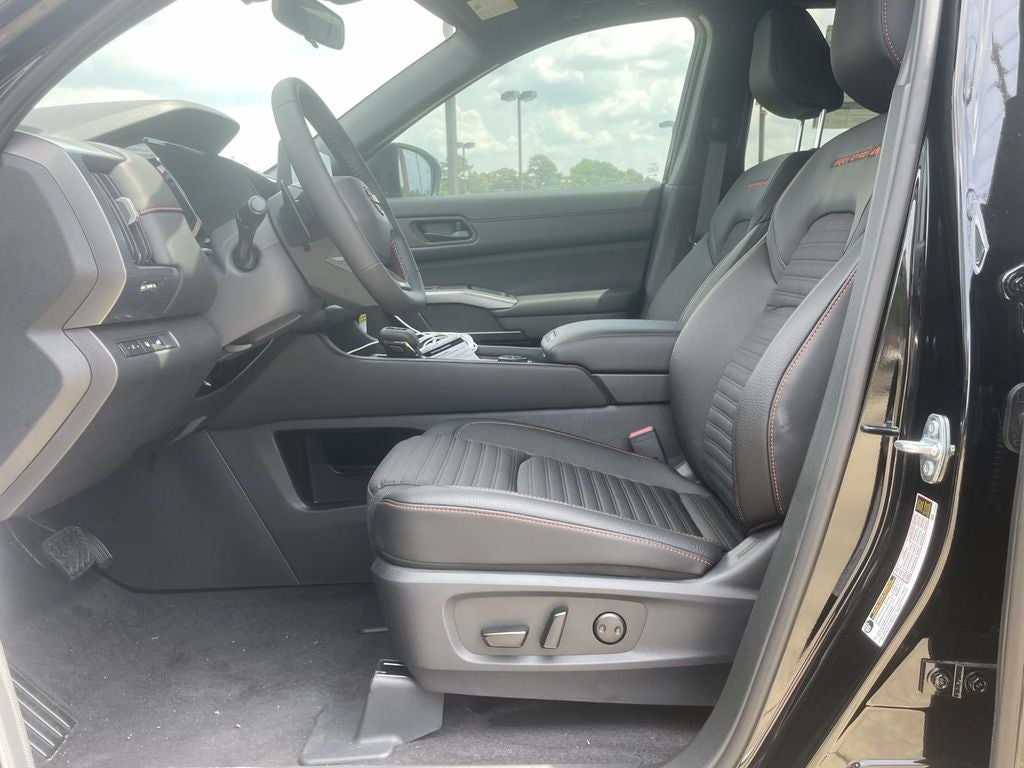 2026 Nissan Pathfinder Rock Creek®