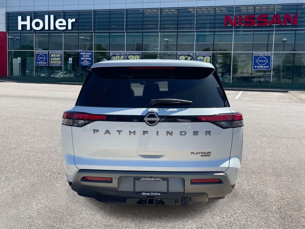 2026 Nissan Pathfinder Platinum