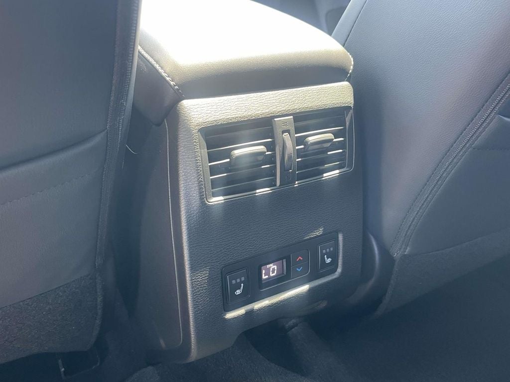 2026 Nissan Rogue Plug-In Hybrid Platinum